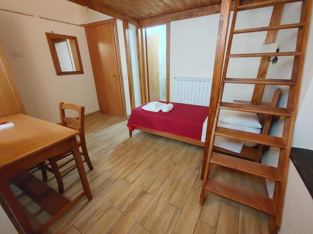 Borgo Sciugolo Bed and Breakfast Baselice Εξωτερικό φωτογραφία